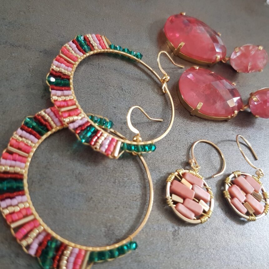 Hoops Multi Beads Roze Groene Oorbellen - Afbeelding 3